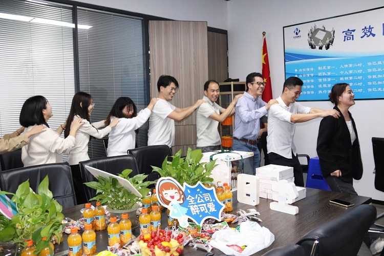 华邦瀛集团生日会