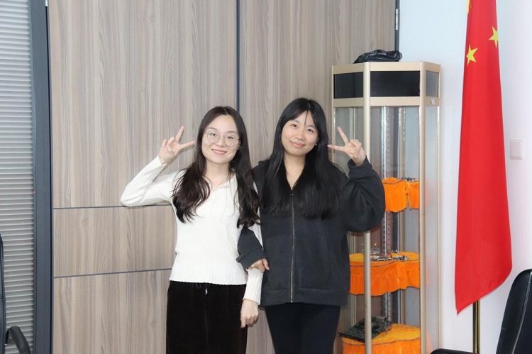 华邦瀛集团生日会