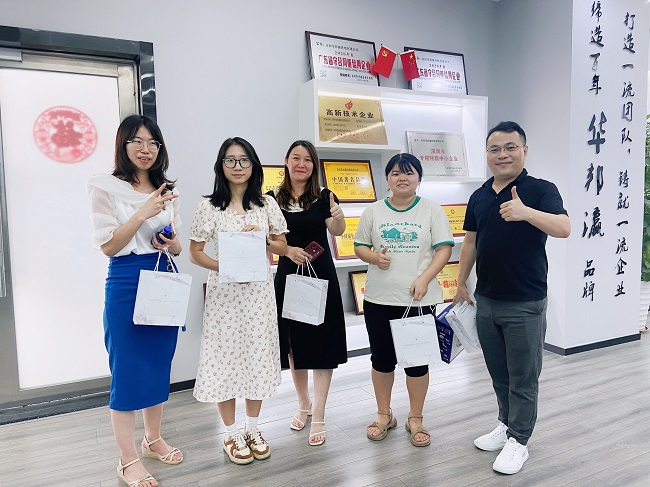 华邦瀛集团2024第二季度生日会